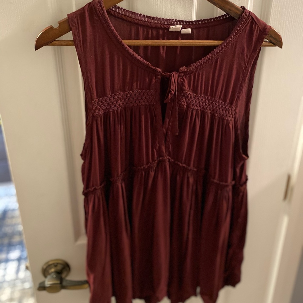 Maroon tank top